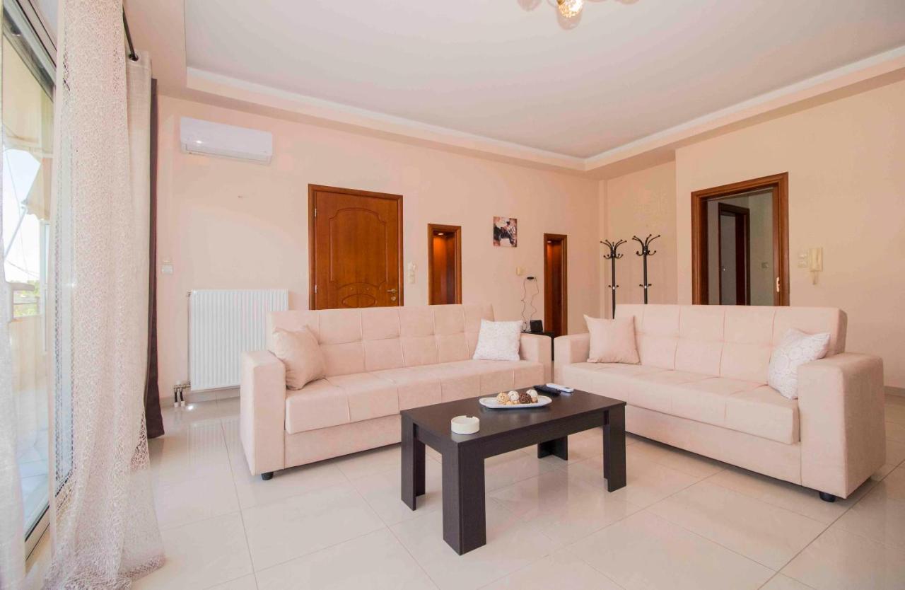 Camares Home Sparta Exterior foto