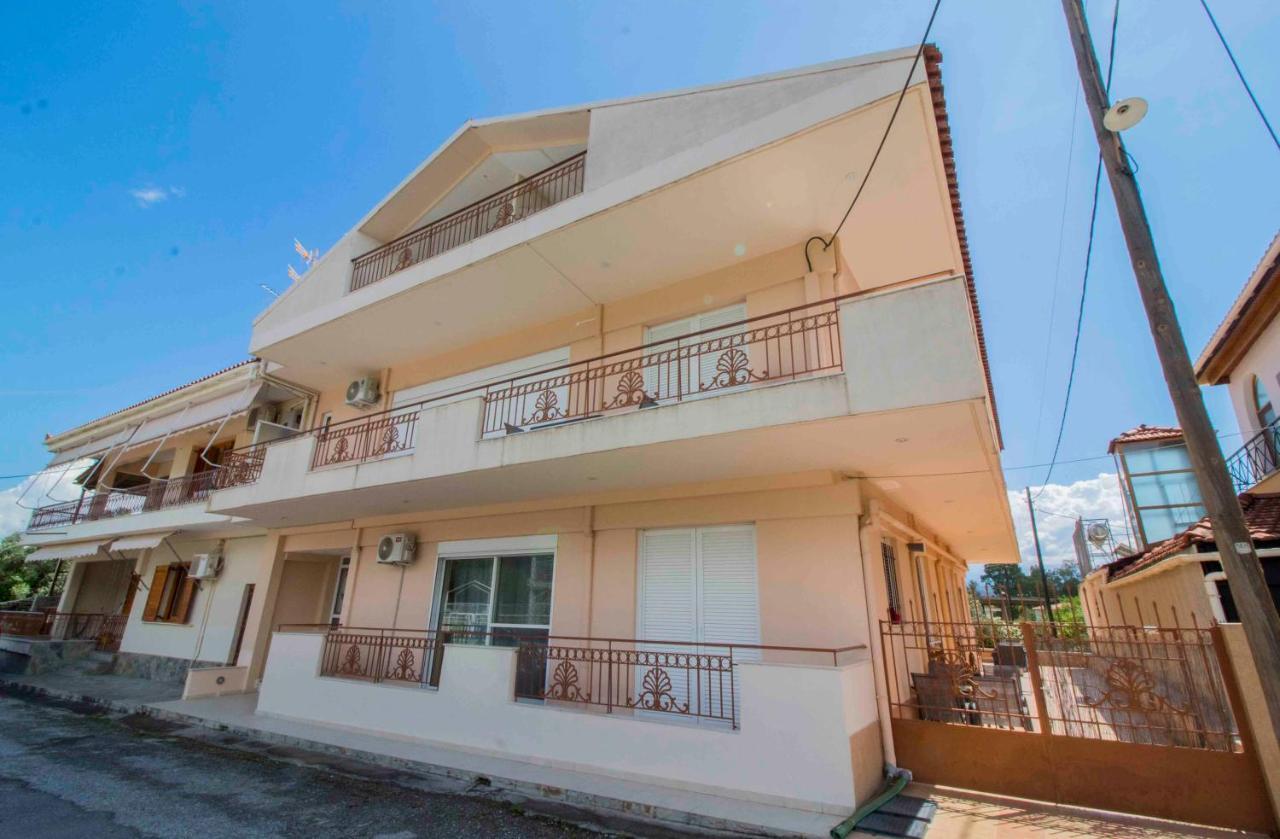 Camares Home Sparta Exterior foto
